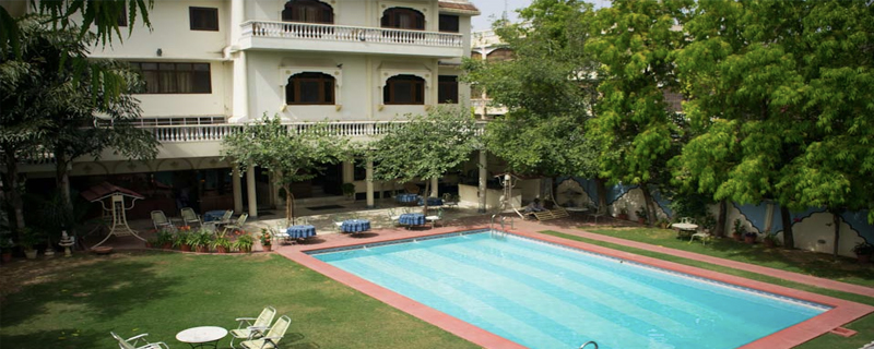 Hotel Meghniwas 